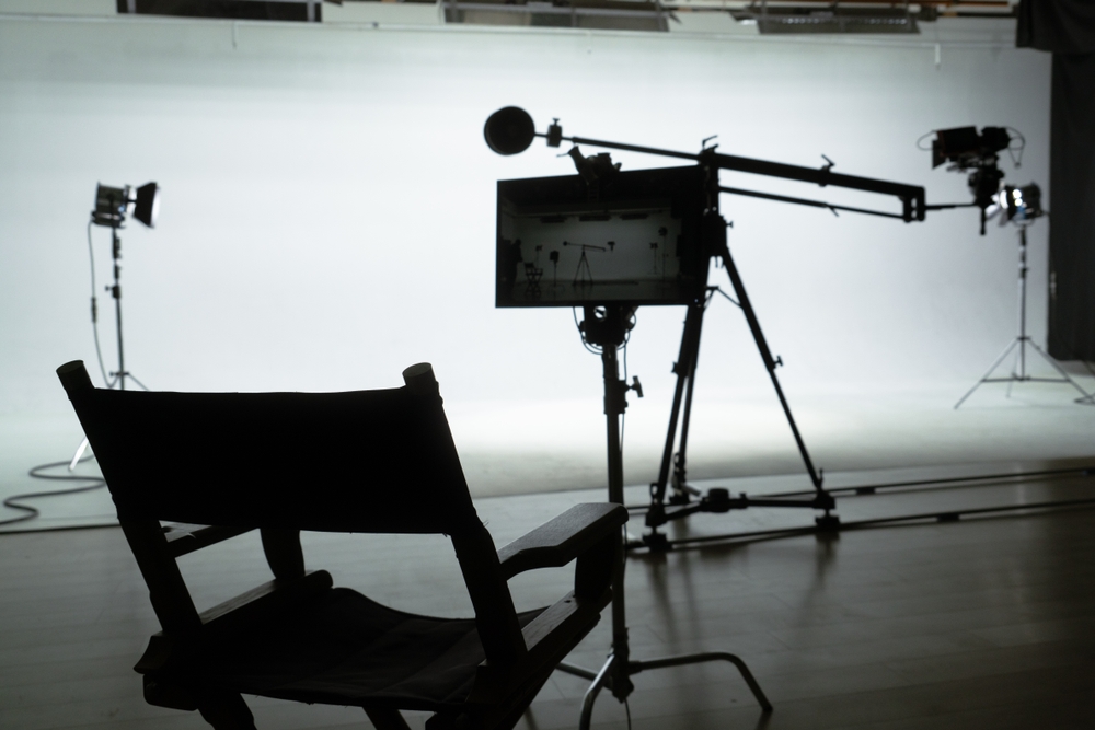 Silhouette,Of,A,Director’s,Chair,In,A,Film,Studio,Backstage